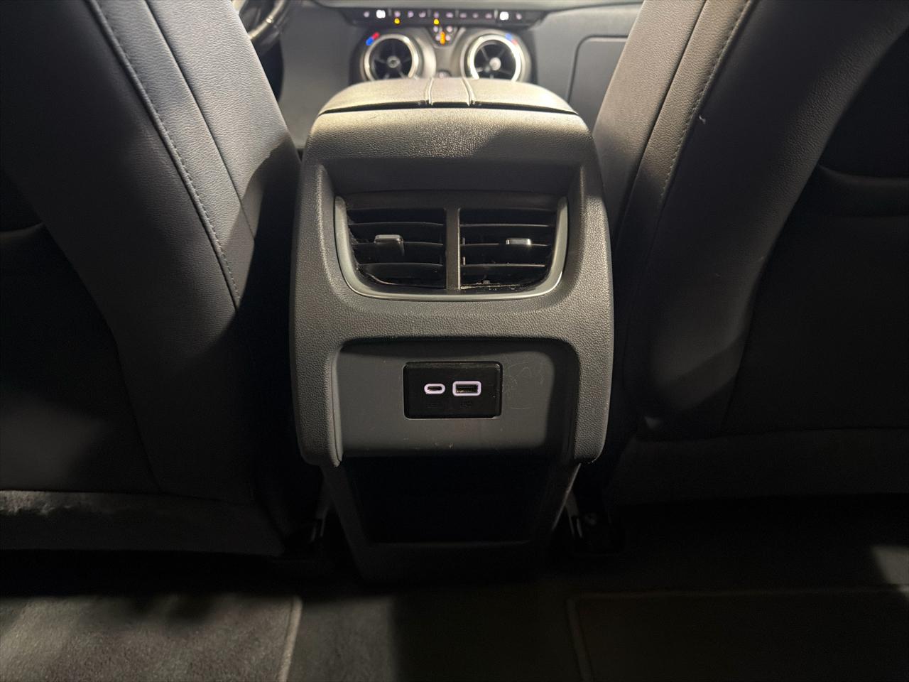 Chevrolet Blazer FWD 4dr w/3LT 2019