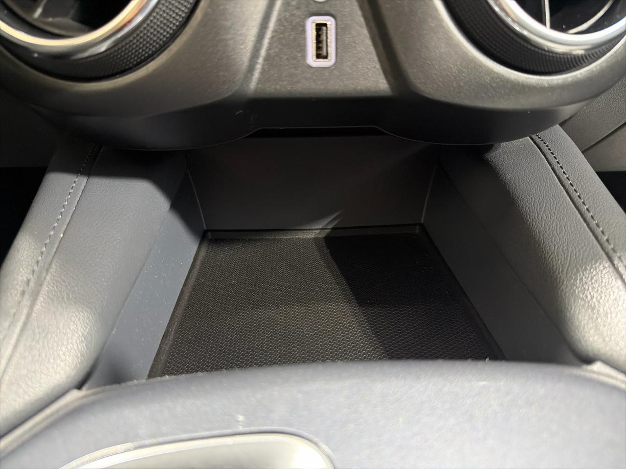 Chevrolet Blazer FWD 4dr w/3LT 2019
