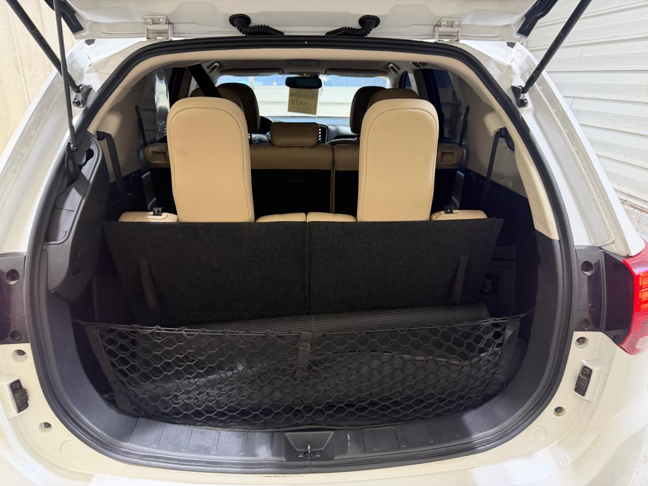 Mitsubishi Outlander SEL 4D SUV FWD 2019