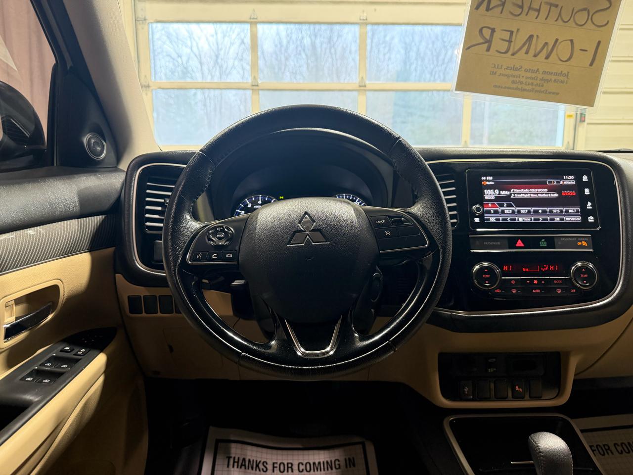 Mitsubishi Outlander SEL 4D SUV FWD 2019