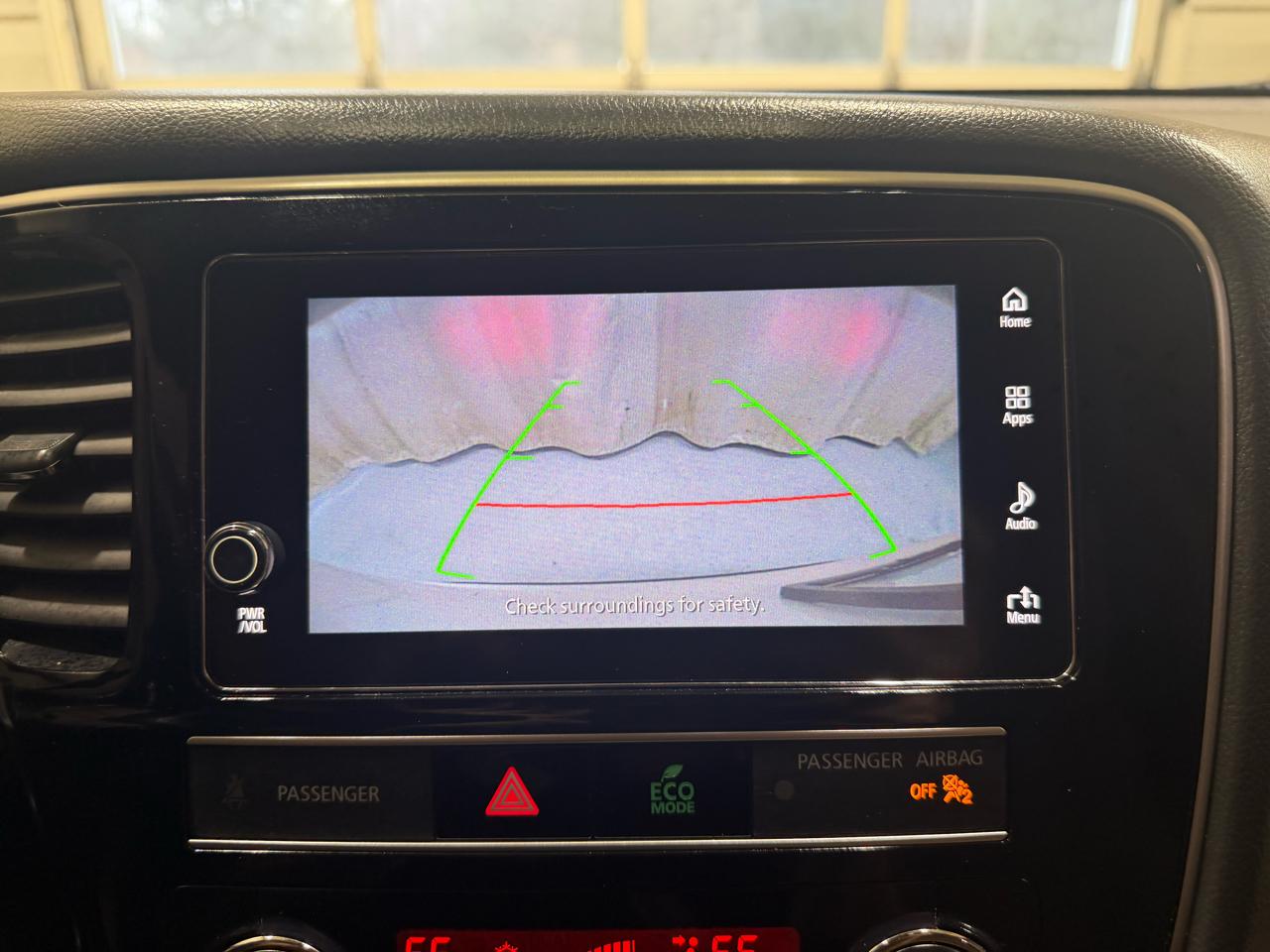 Mitsubishi Outlander SEL 4D SUV FWD 2019