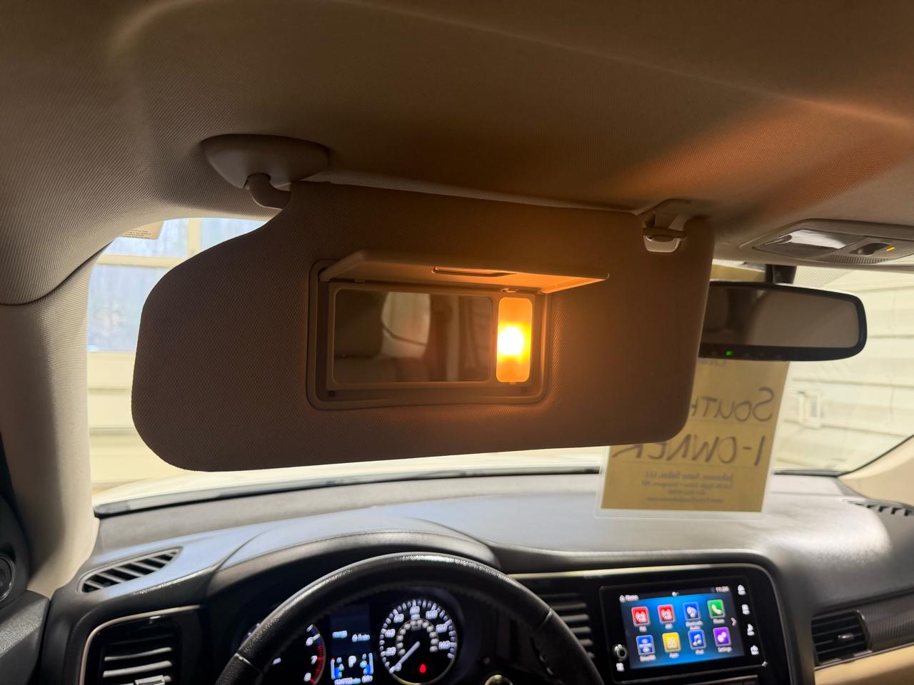 Mitsubishi Outlander SEL 4D SUV FWD 2019