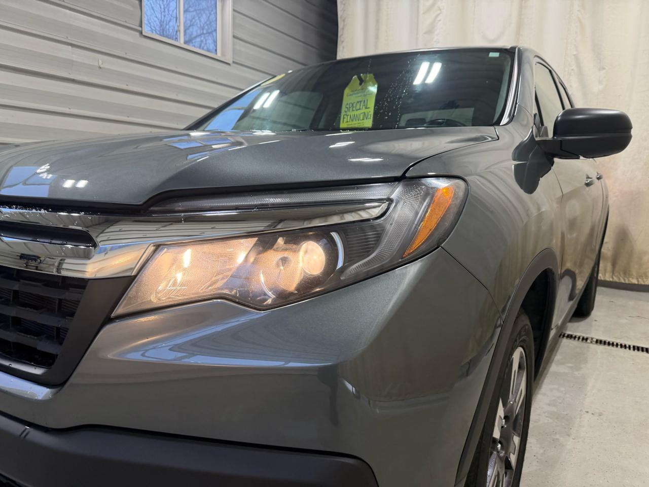 Honda Ridgeline RTL 4x4 Crew Cab 5.3' Bed 2017