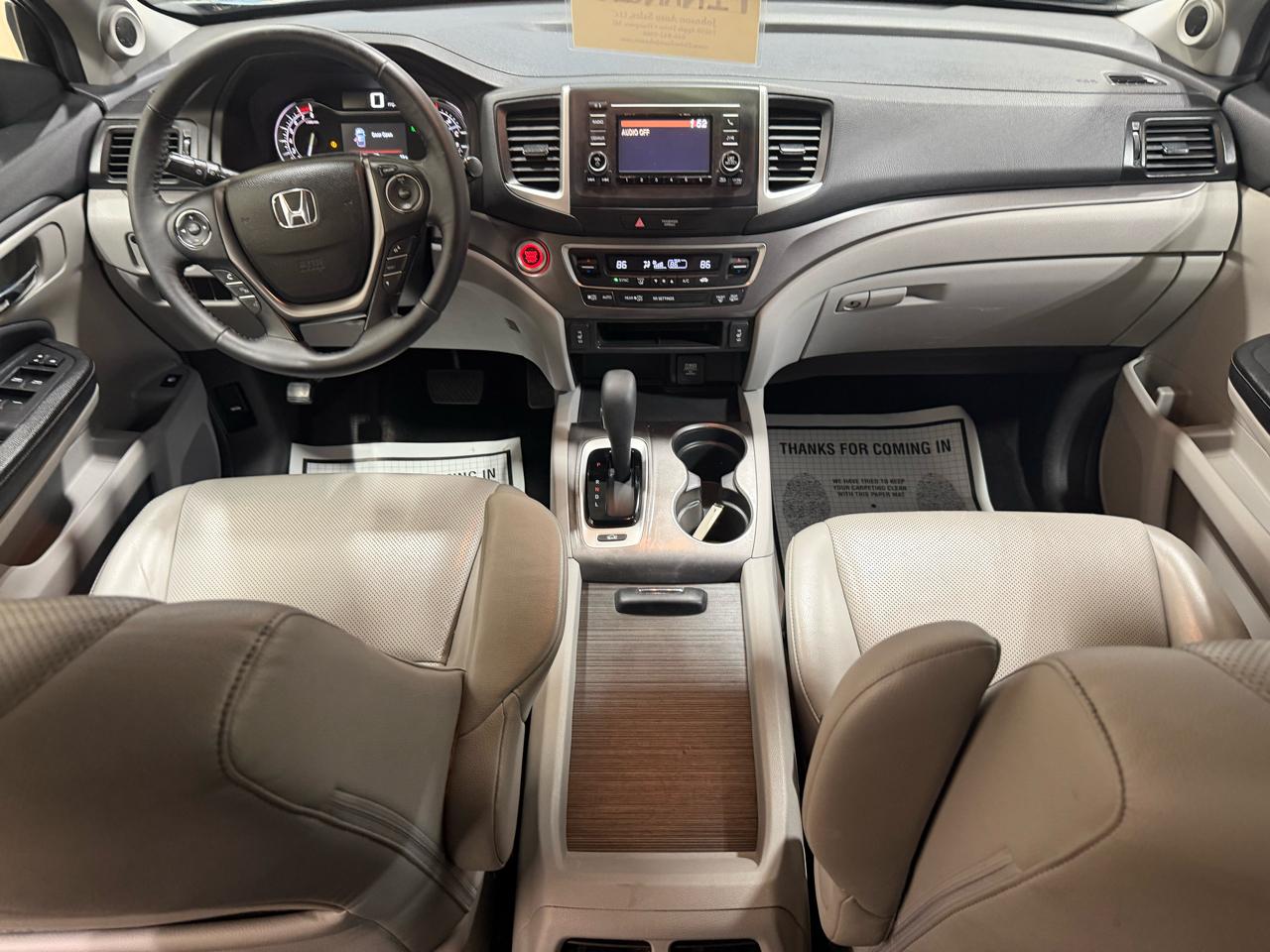 Honda Ridgeline RTL 4x4 Crew Cab 5.3' Bed 2017