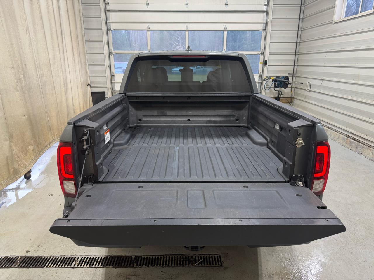 Honda Ridgeline RTL 4x4 Crew Cab 5.3' Bed 2017