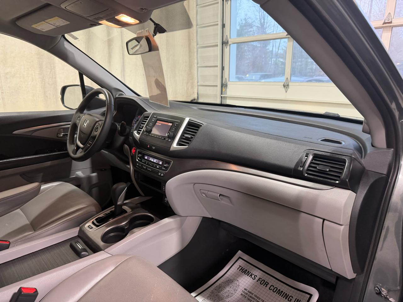 Honda Ridgeline RTL 4x4 Crew Cab 5.3' Bed 2017