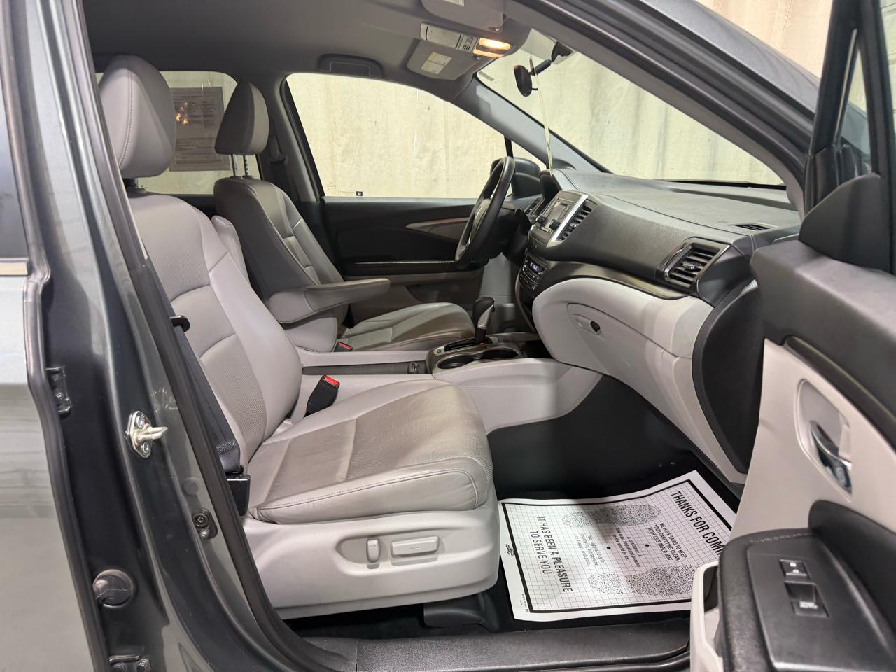 Honda Ridgeline RTL 4x4 Crew Cab 5.3' Bed 2017