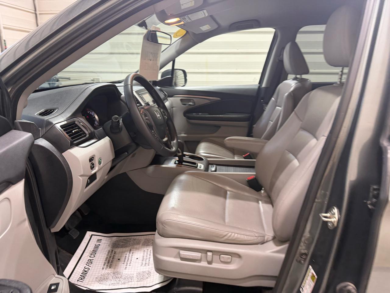 Honda Ridgeline RTL 4x4 Crew Cab 5.3' Bed 2017