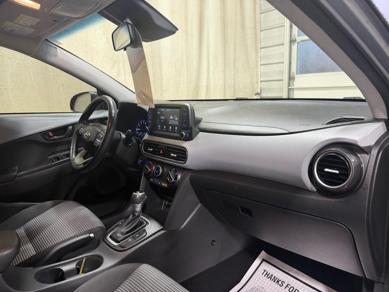 Hyundai Kona SEL Auto FWD 2020