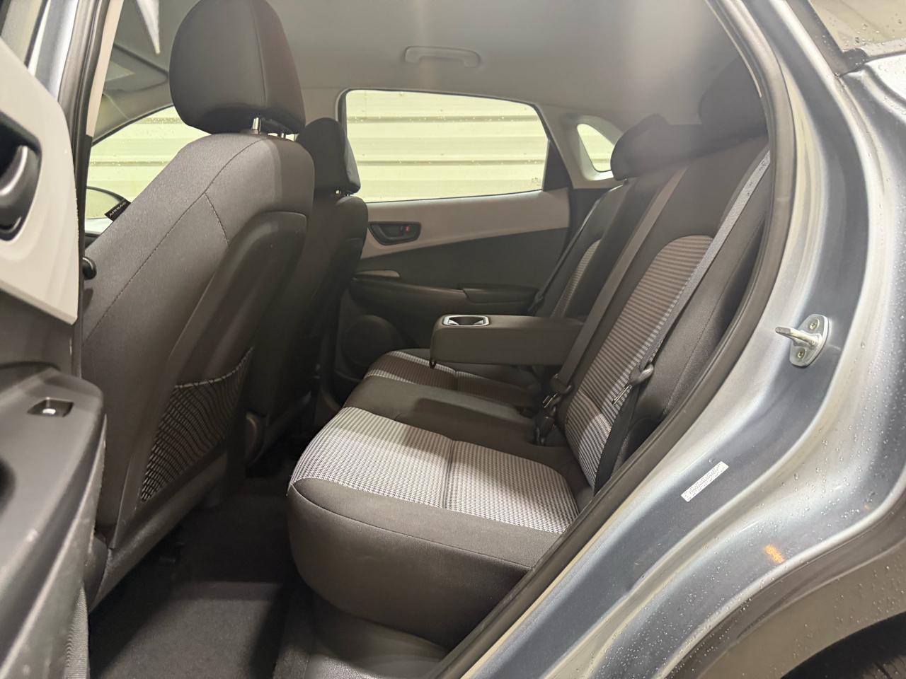 Hyundai Kona SEL Auto FWD 2020