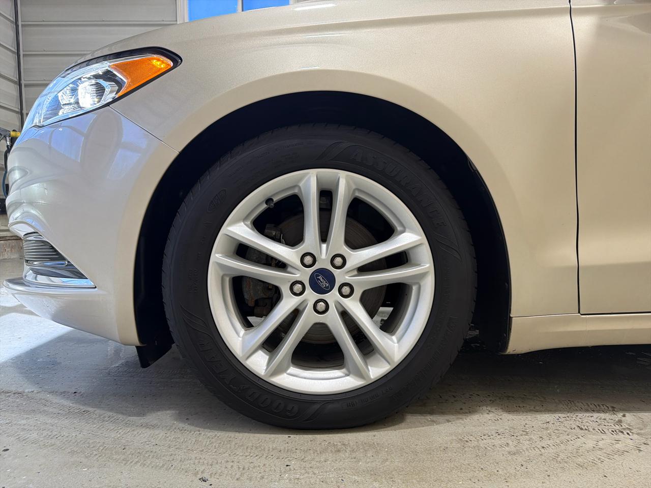 Ford Fusion SE FWD 2018