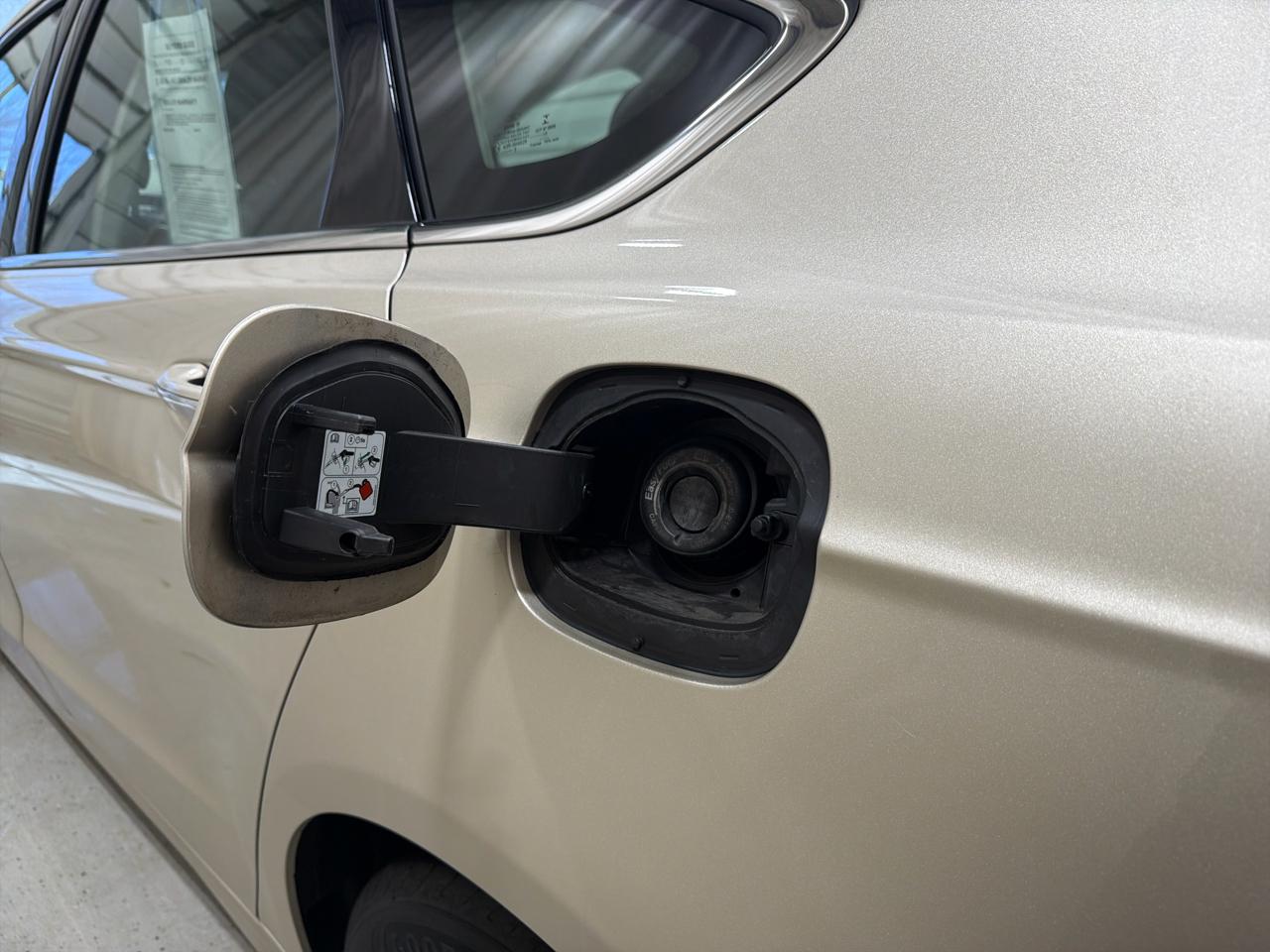 Ford Fusion SE FWD 2018