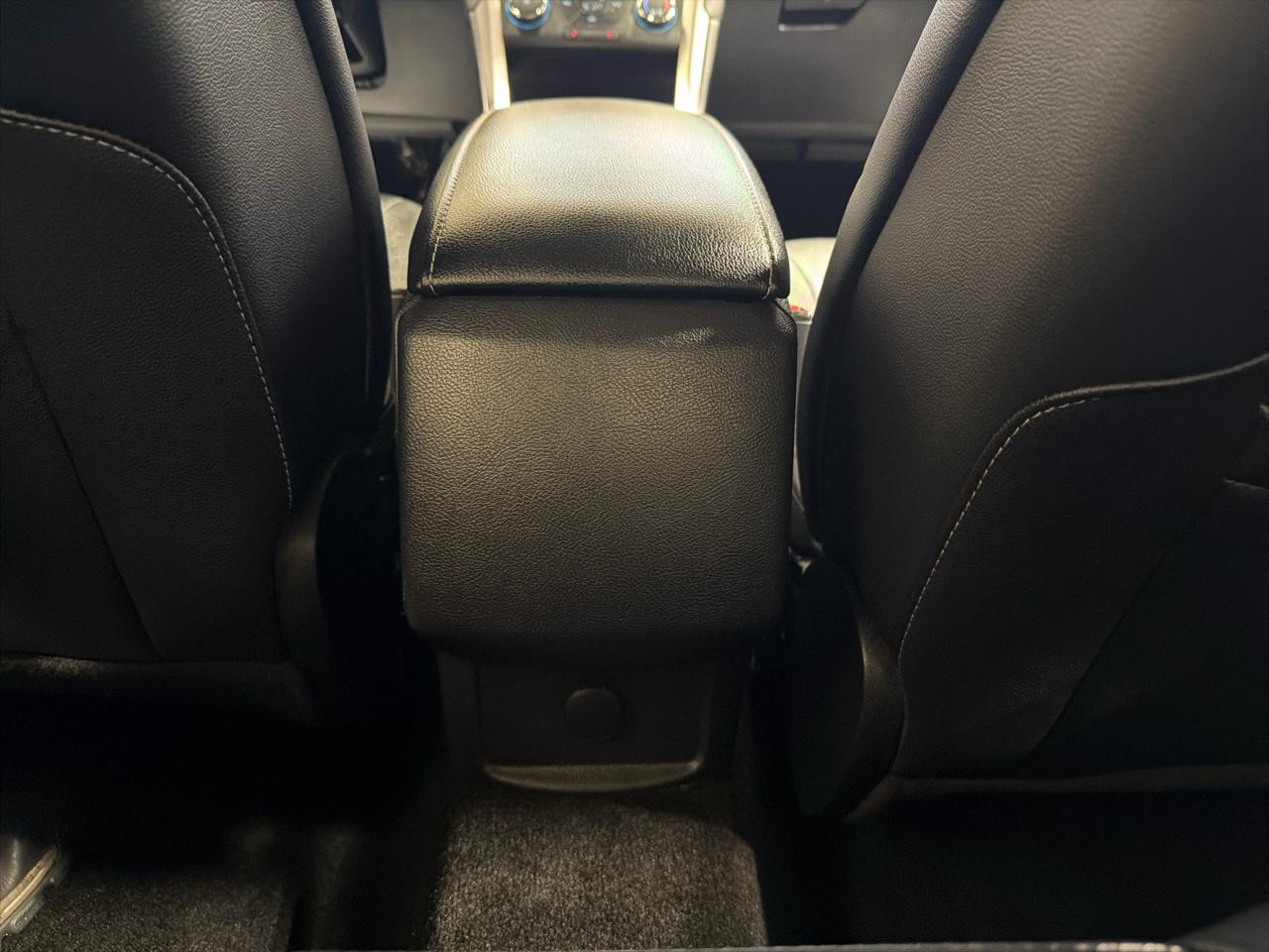 Ford Fusion SE FWD 2018