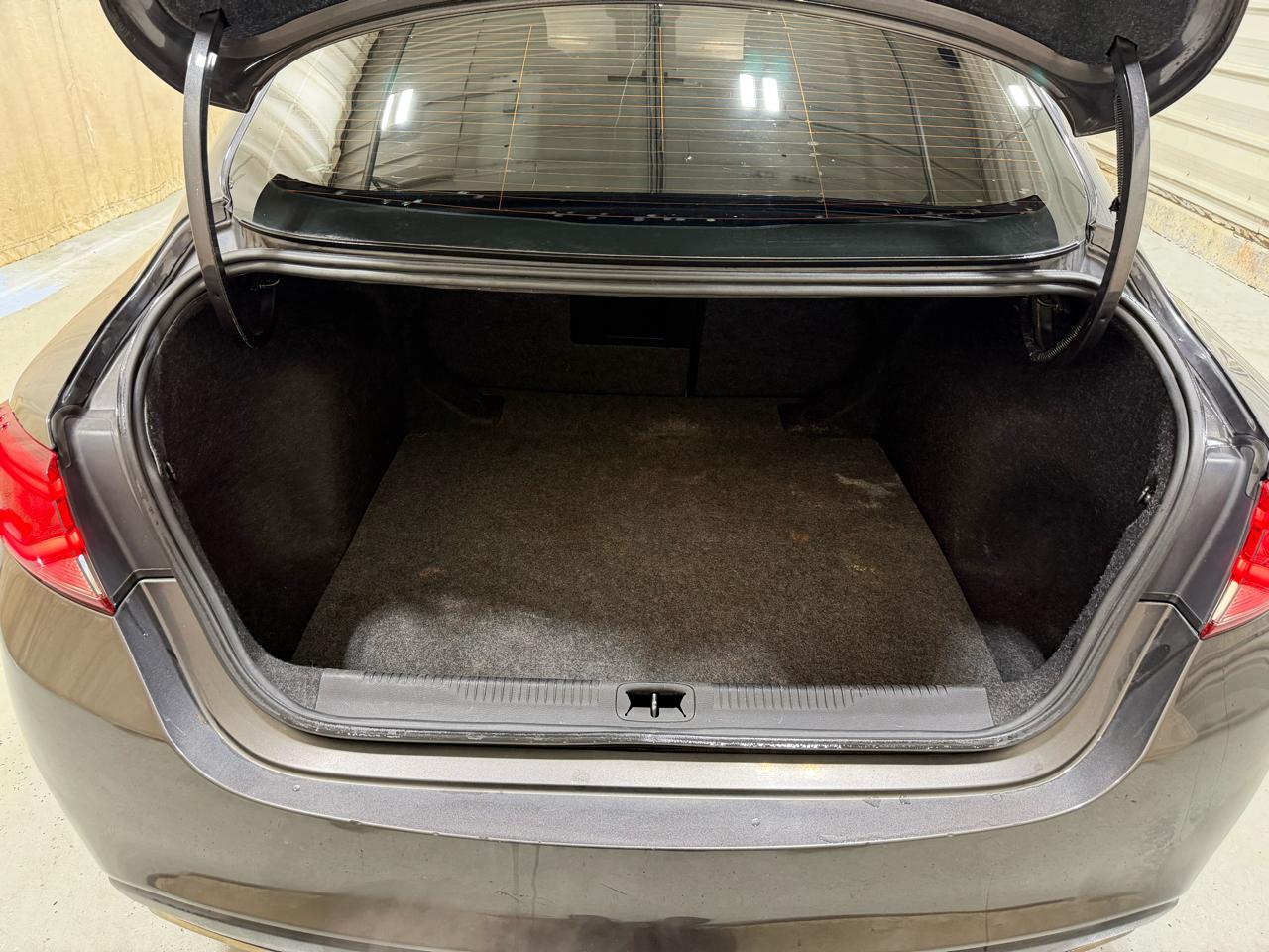 Chrysler 200 4dr Sdn S AWD 2016
