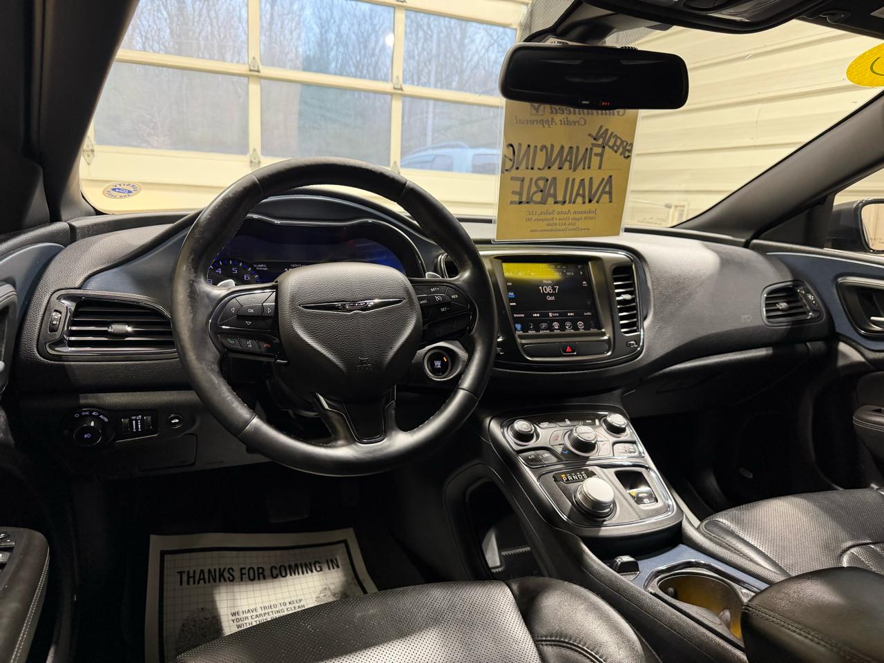 Chrysler 200 4dr Sdn S AWD 2016