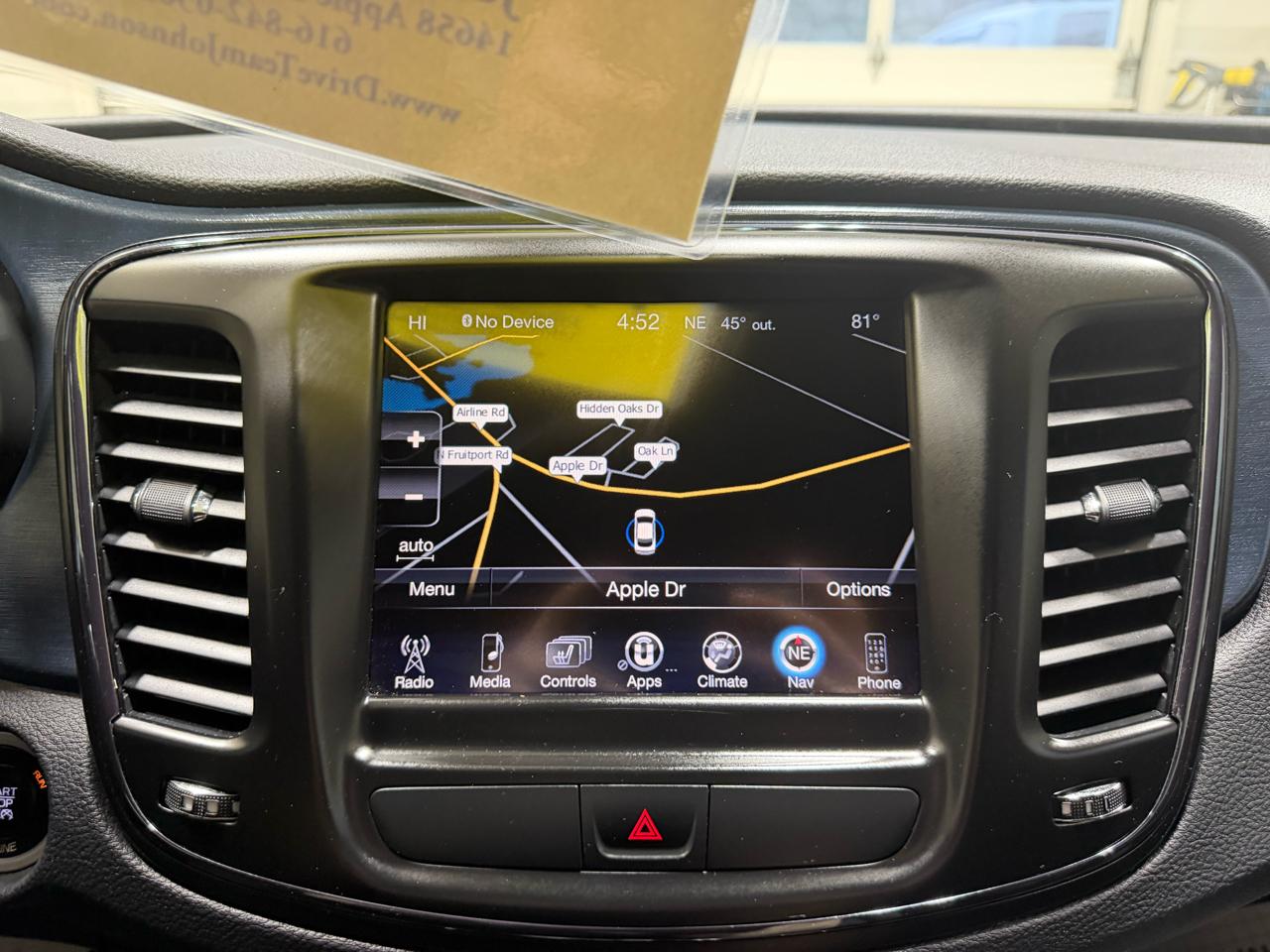 Chrysler 200 4dr Sdn S AWD 2016