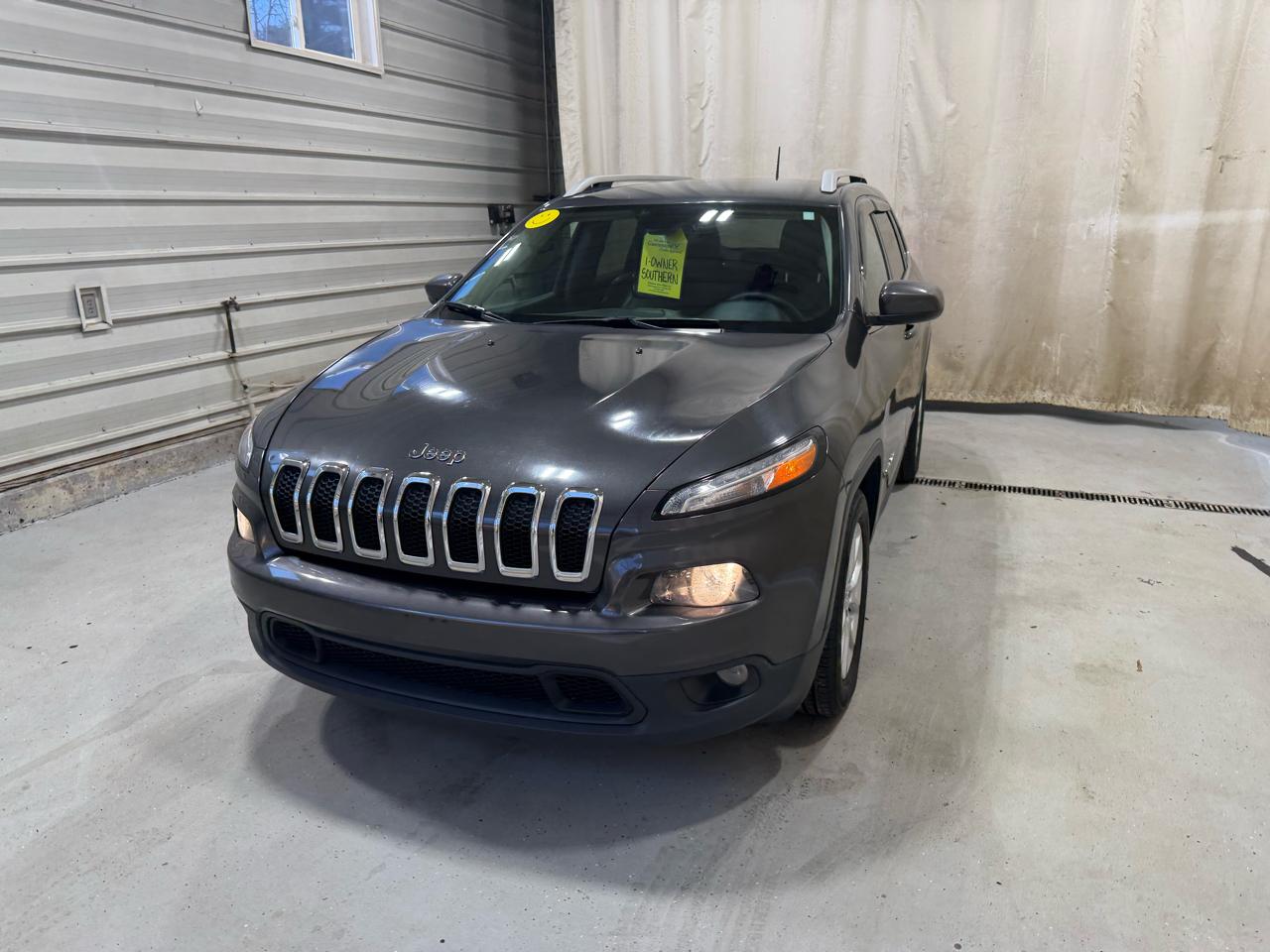 Jeep Cherokee FWD 4dr Latitude 2016