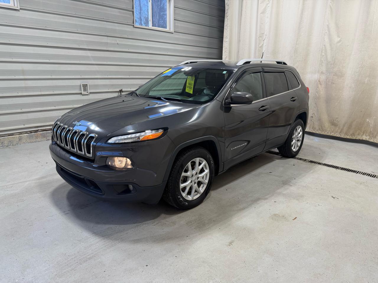 Jeep Cherokee FWD 4dr Latitude 2016