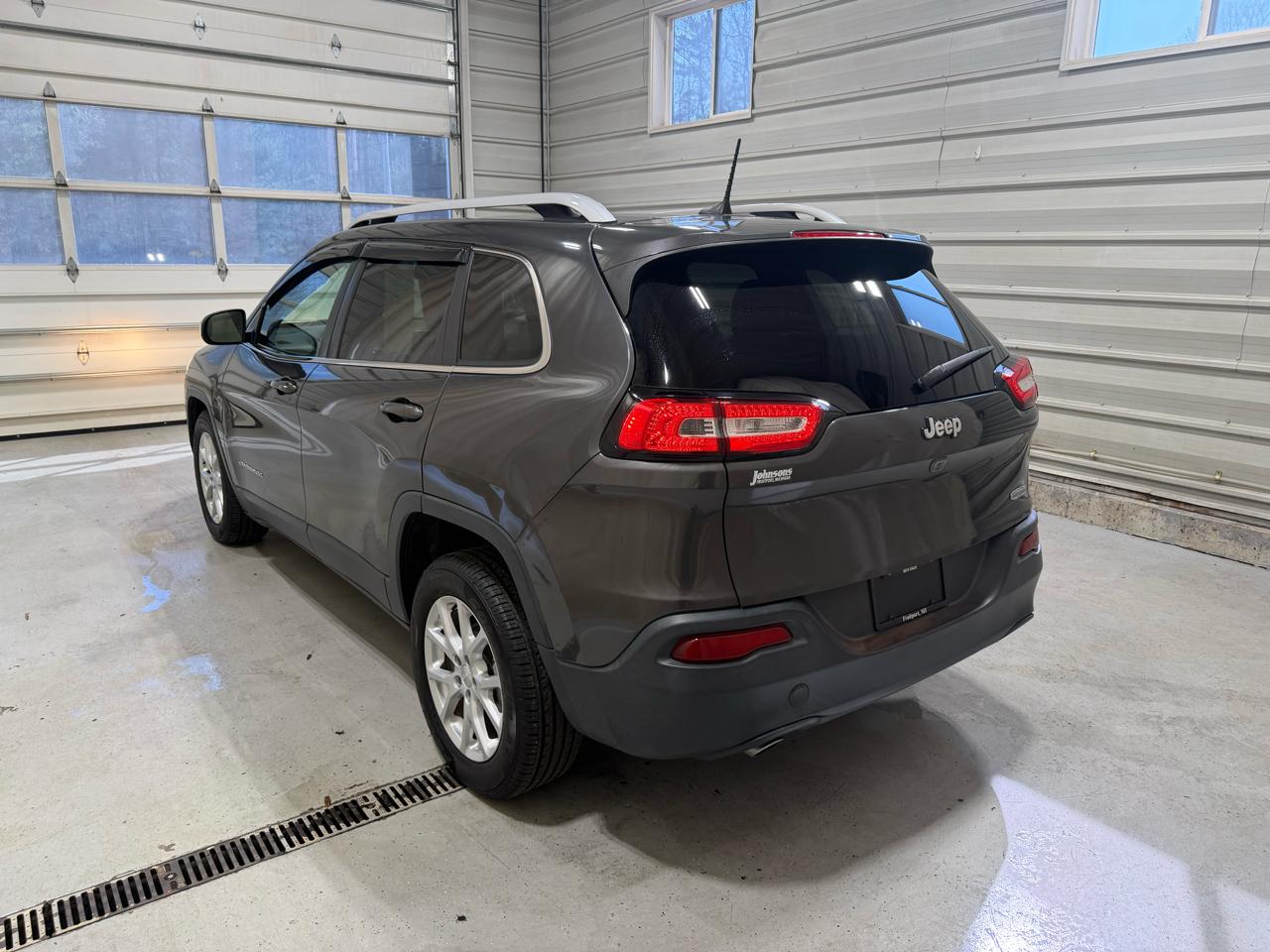 Jeep Cherokee FWD 4dr Latitude 2016