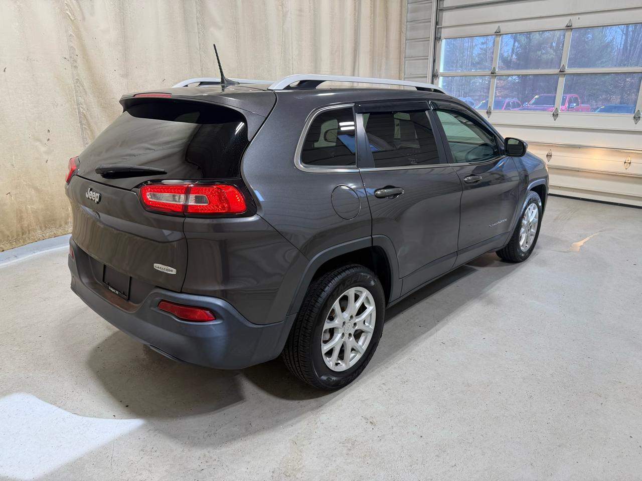 Jeep Cherokee FWD 4dr Latitude 2016