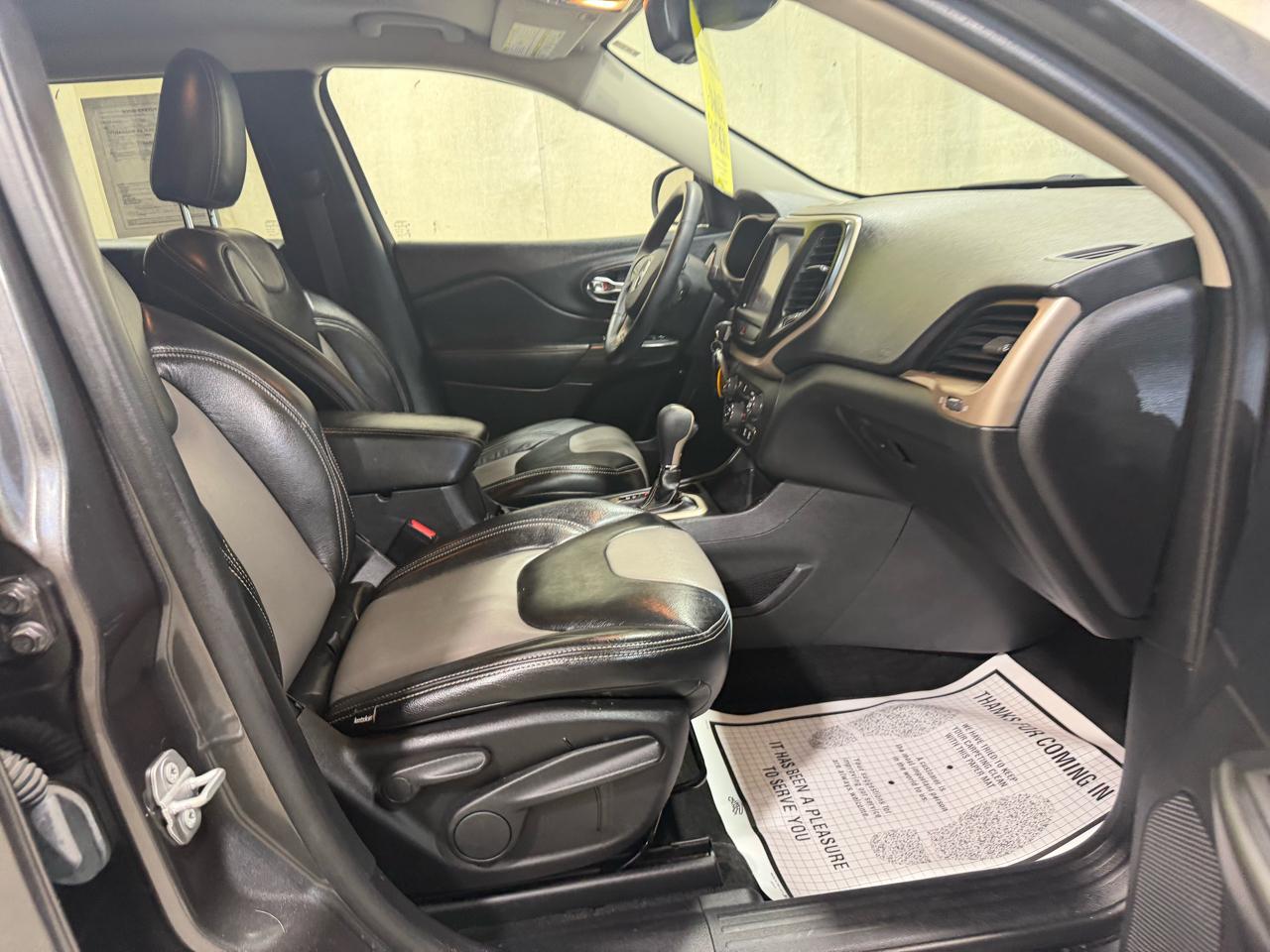 Jeep Cherokee FWD 4dr Latitude 2016