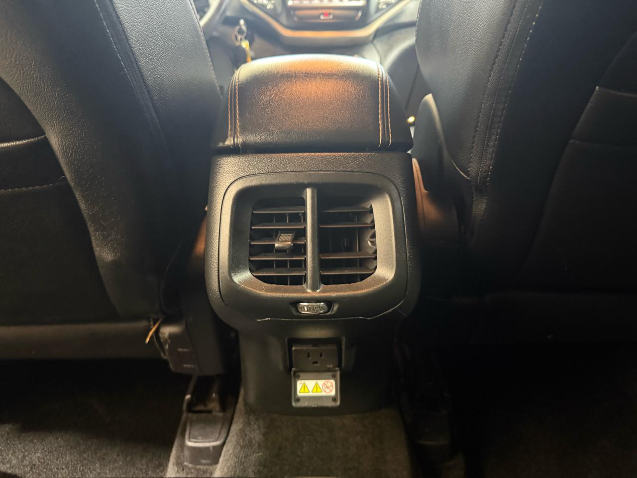 Jeep Cherokee FWD 4dr Latitude 2016