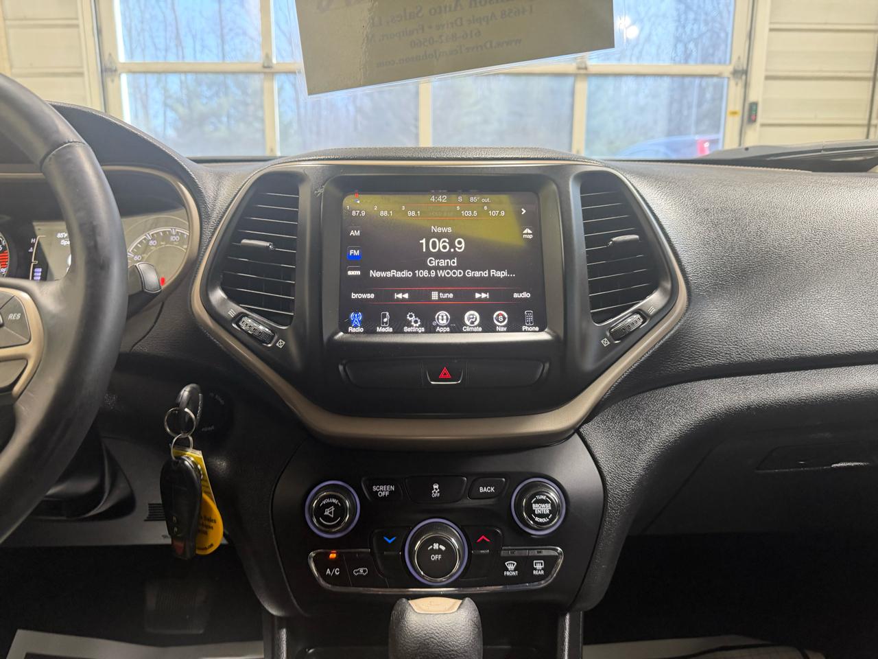 Jeep Cherokee FWD 4dr Latitude 2016