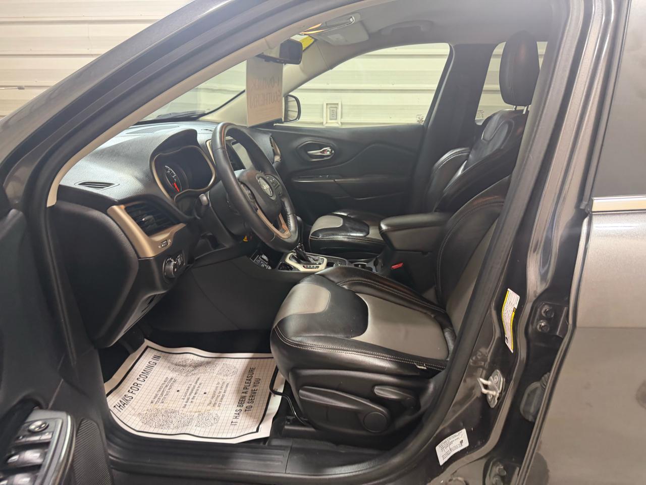 Jeep Cherokee FWD 4dr Latitude 2016