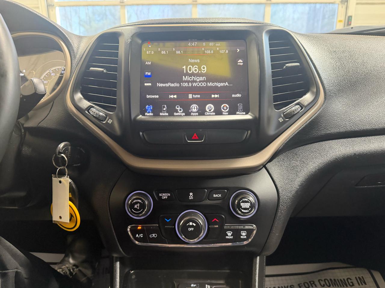 Jeep Cherokee FWD 4dr Latitude 2016