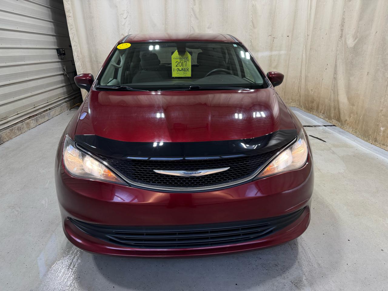 Chrysler Pacifica Touring FWD 2017