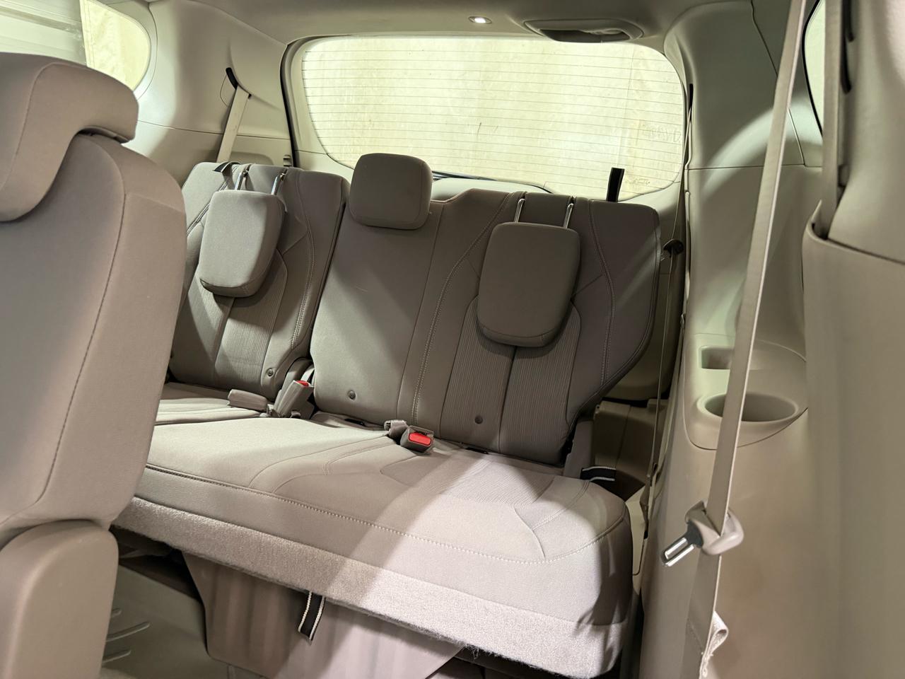 Chrysler Pacifica Touring FWD 2017