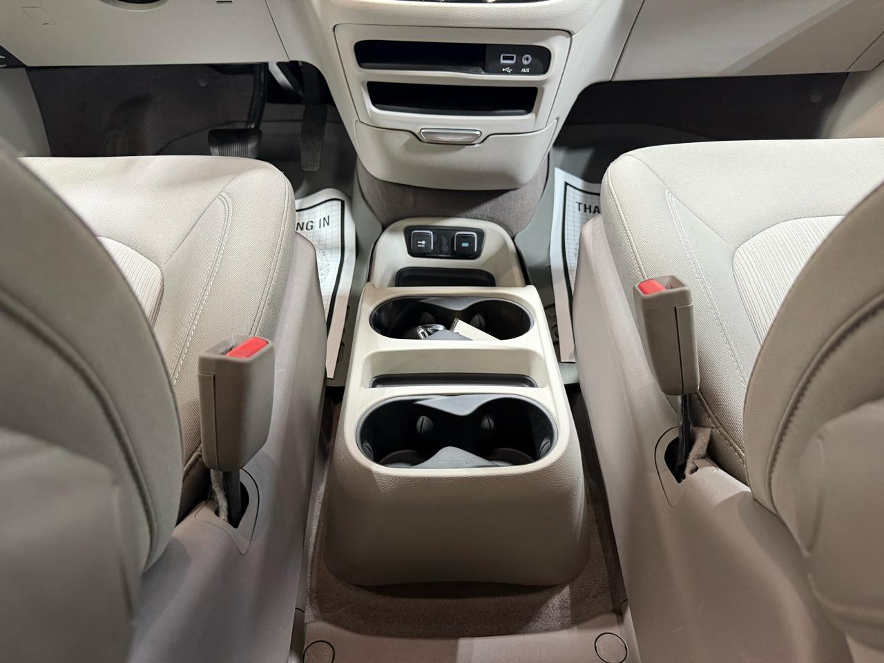 Chrysler Pacifica Touring FWD 2017