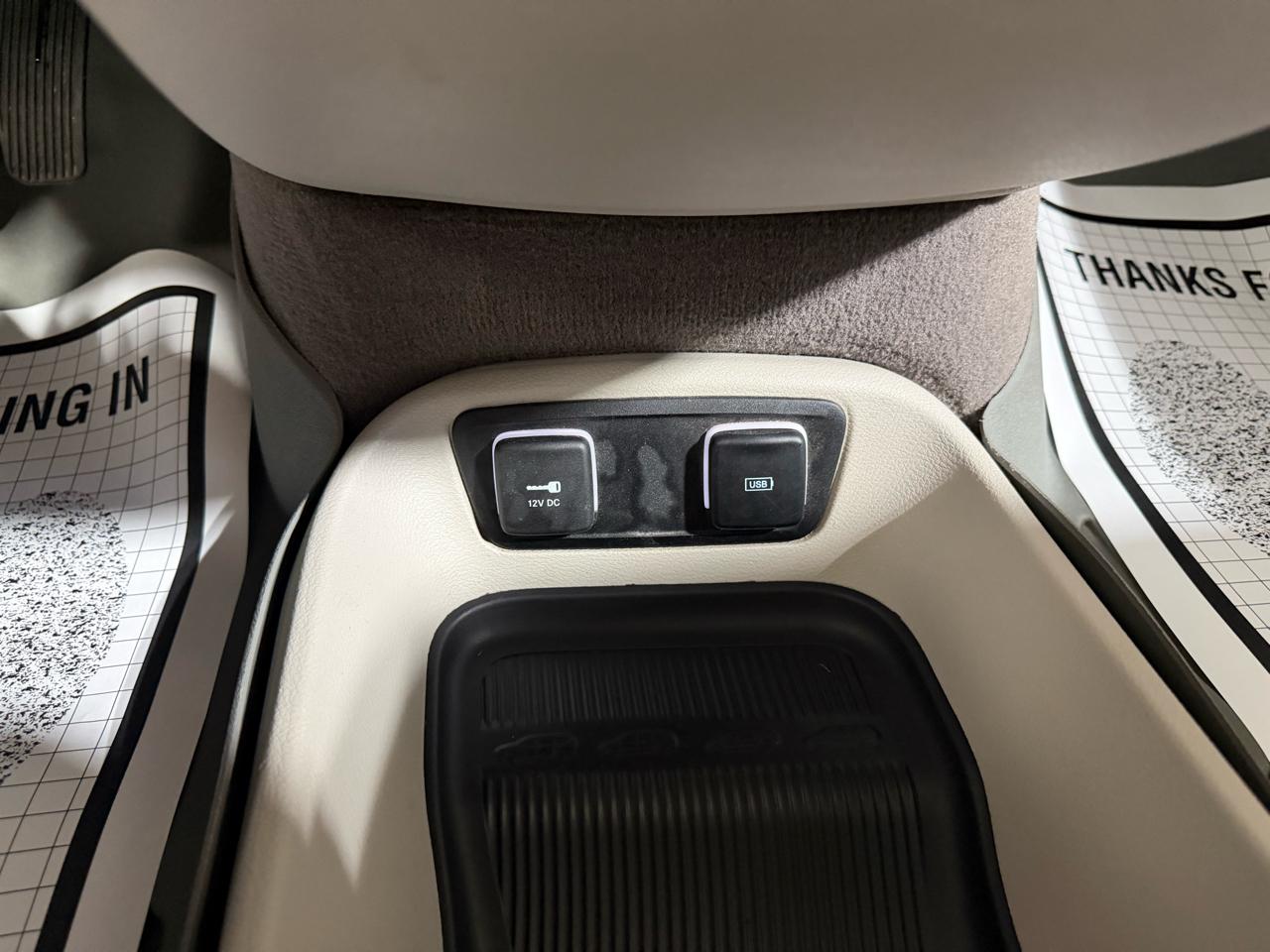 Chrysler Pacifica Touring FWD 2017