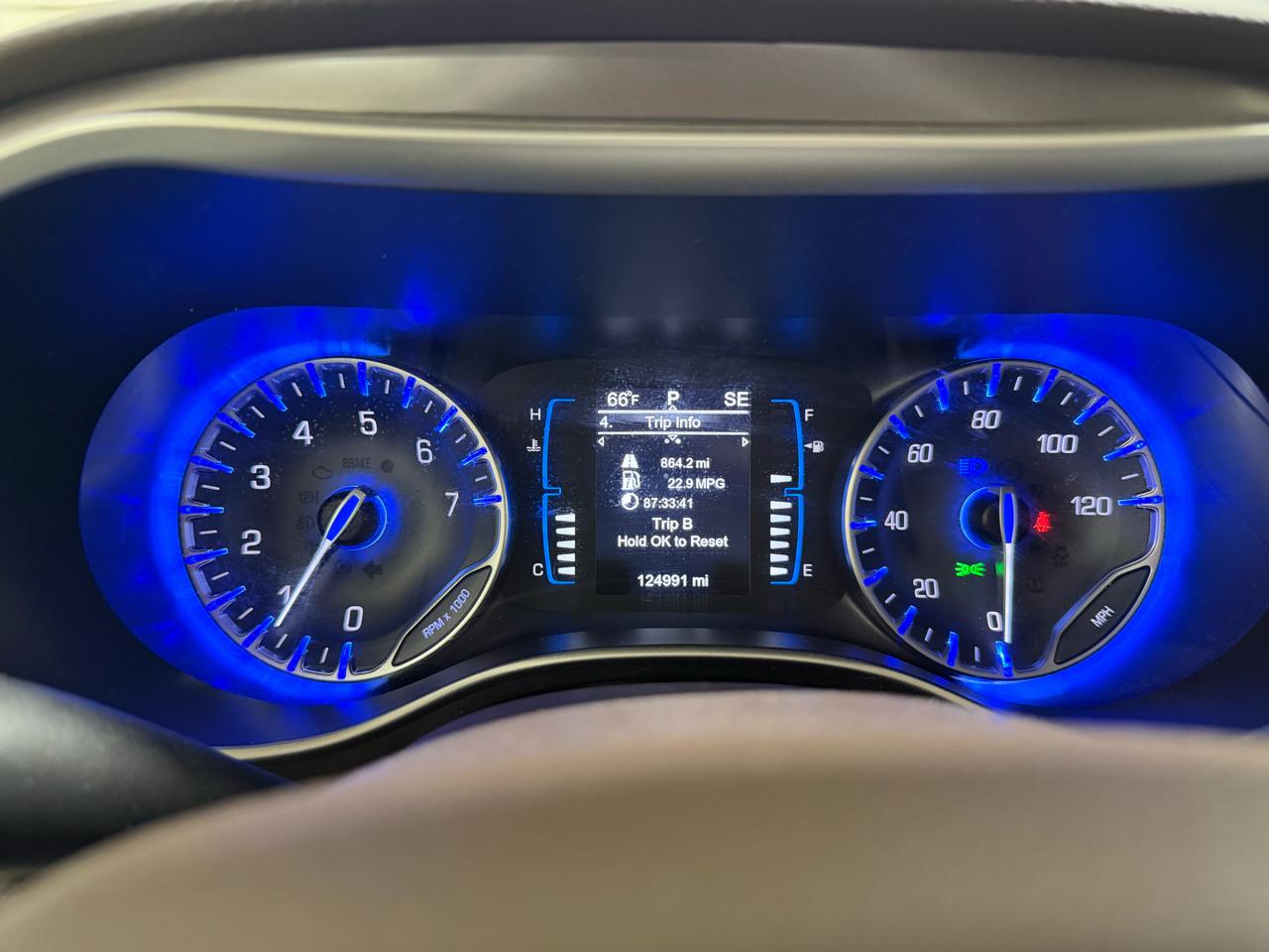 Chrysler Pacifica Touring FWD 2017