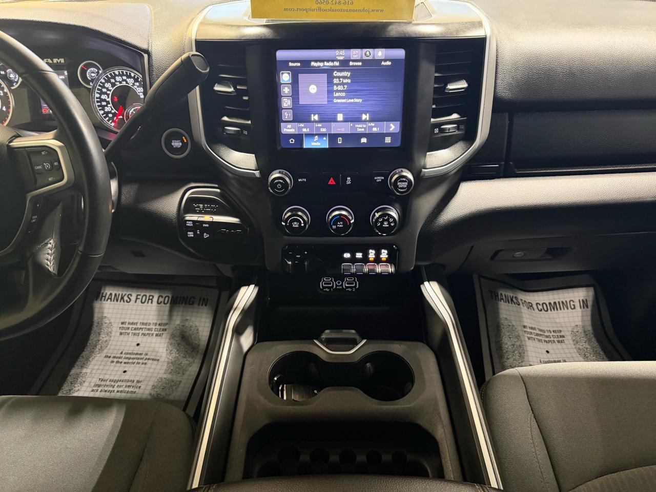 RAM 2500 Big Horn 4x4 Crew Cab 6'4" Box 2024