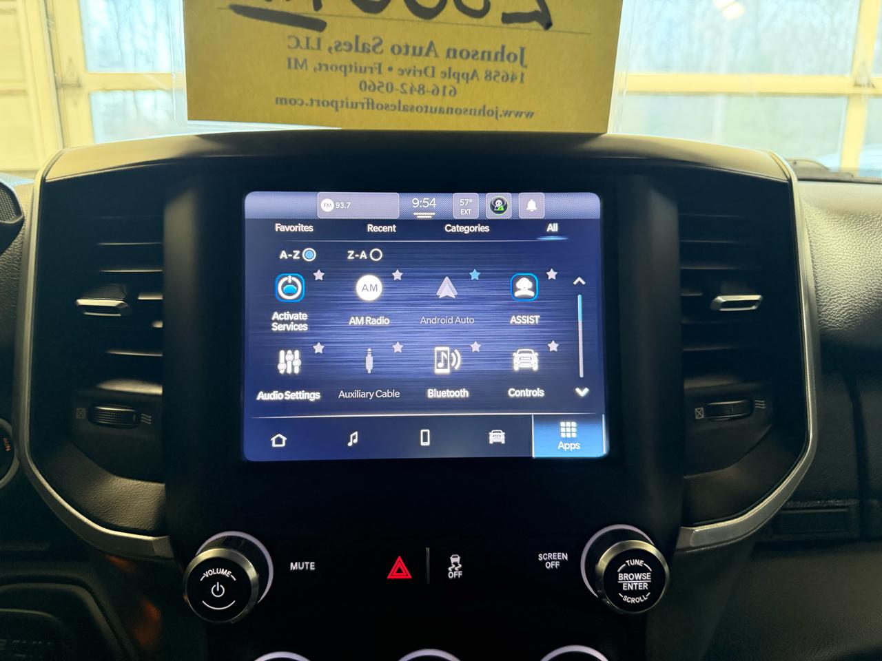 RAM 2500 Big Horn 4x4 Crew Cab 6'4" Box 2024