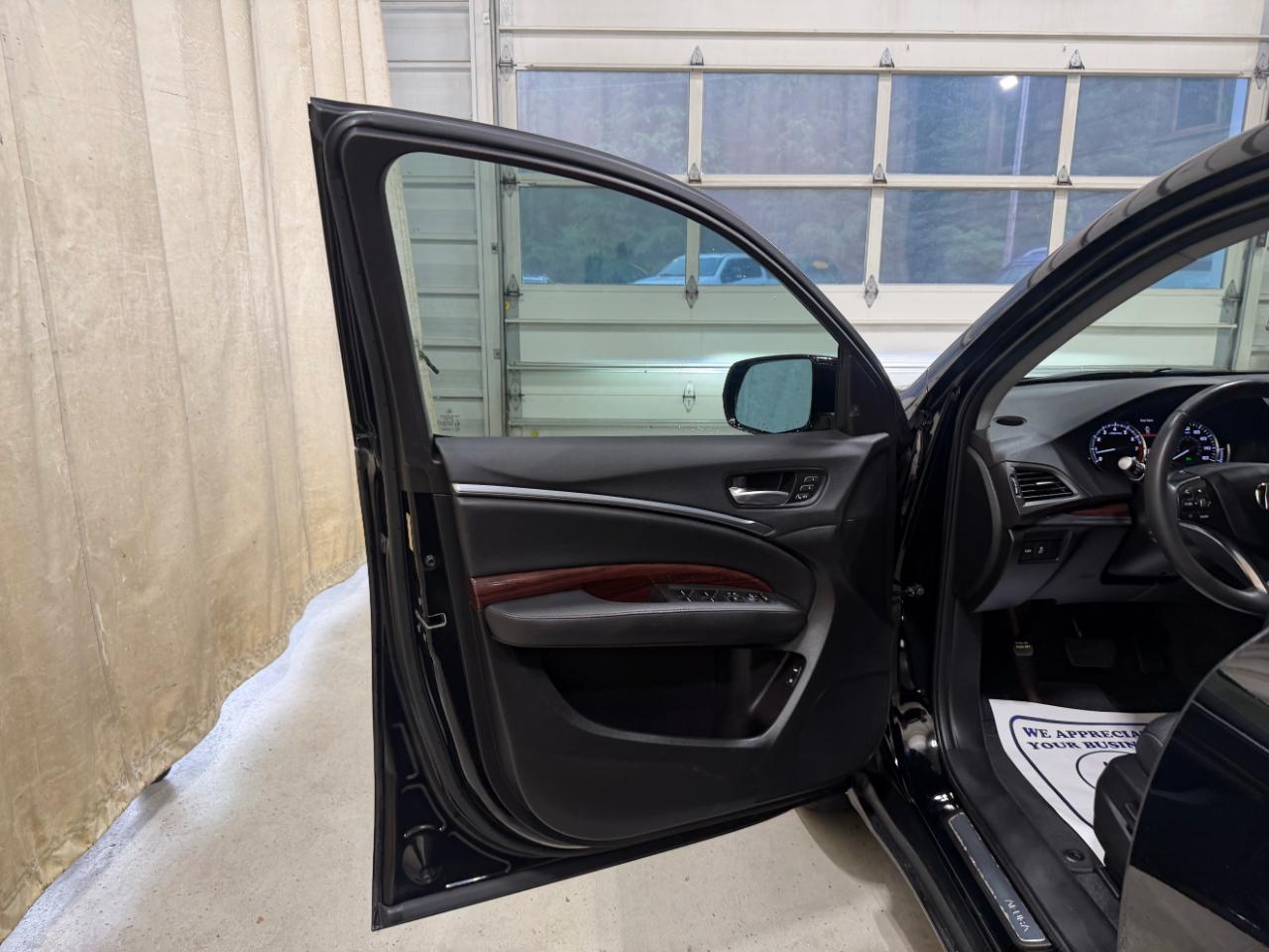 Acura MDX FWD 4dr Tech Pkg 2015