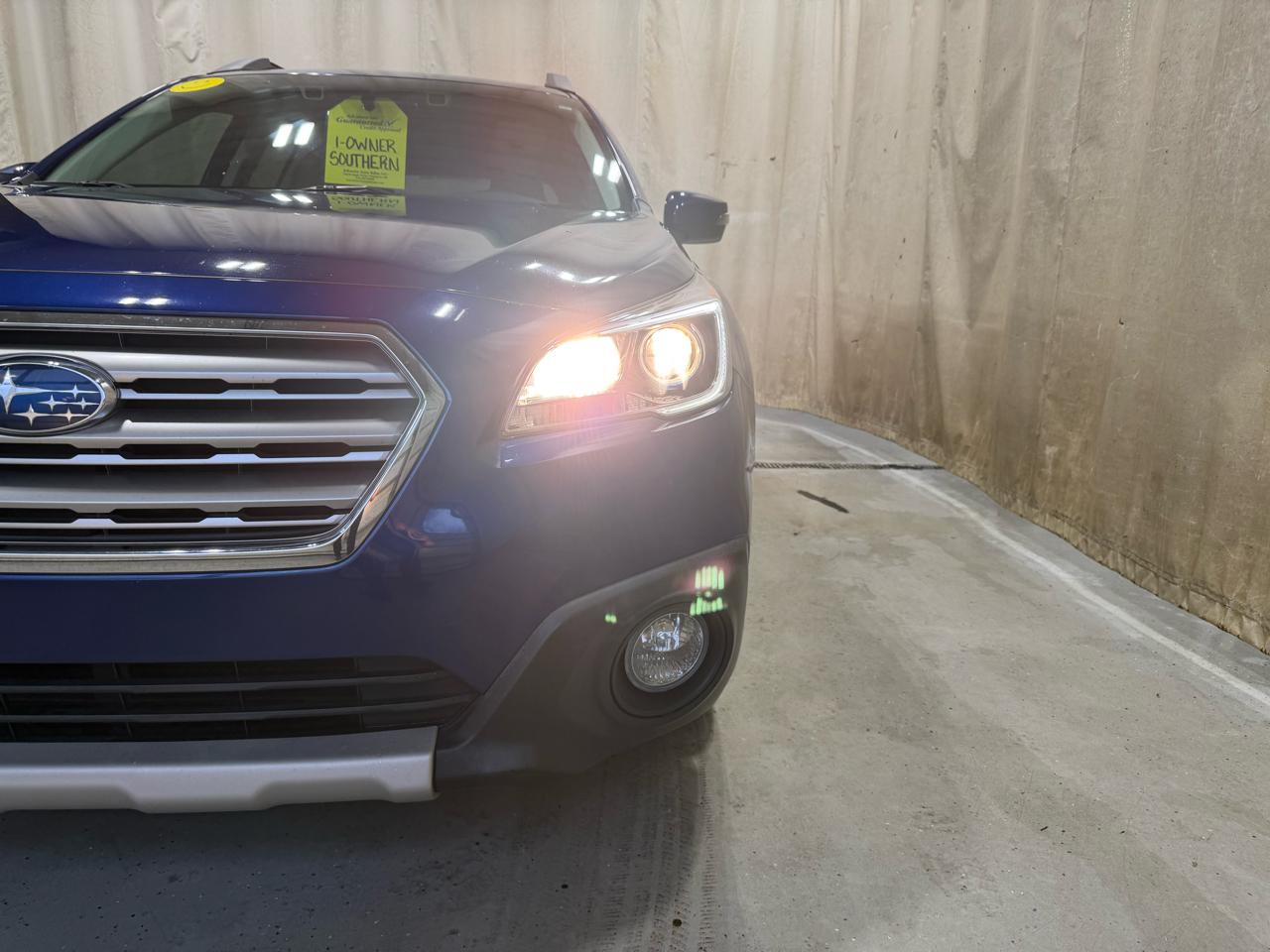 Subaru Outback 4dr Wgn 2.5i Limited 2016