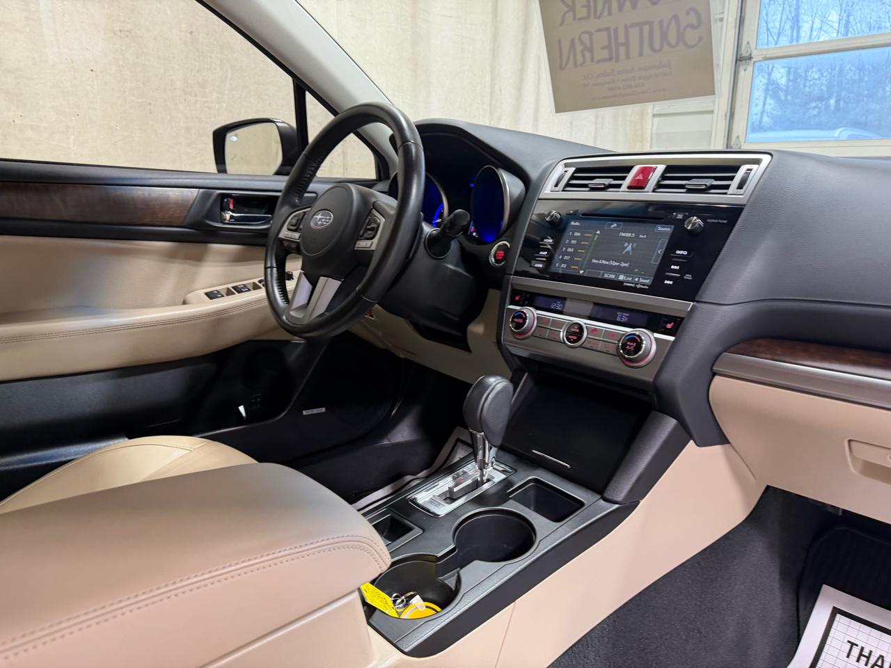 Subaru Outback 4dr Wgn 2.5i Limited 2016