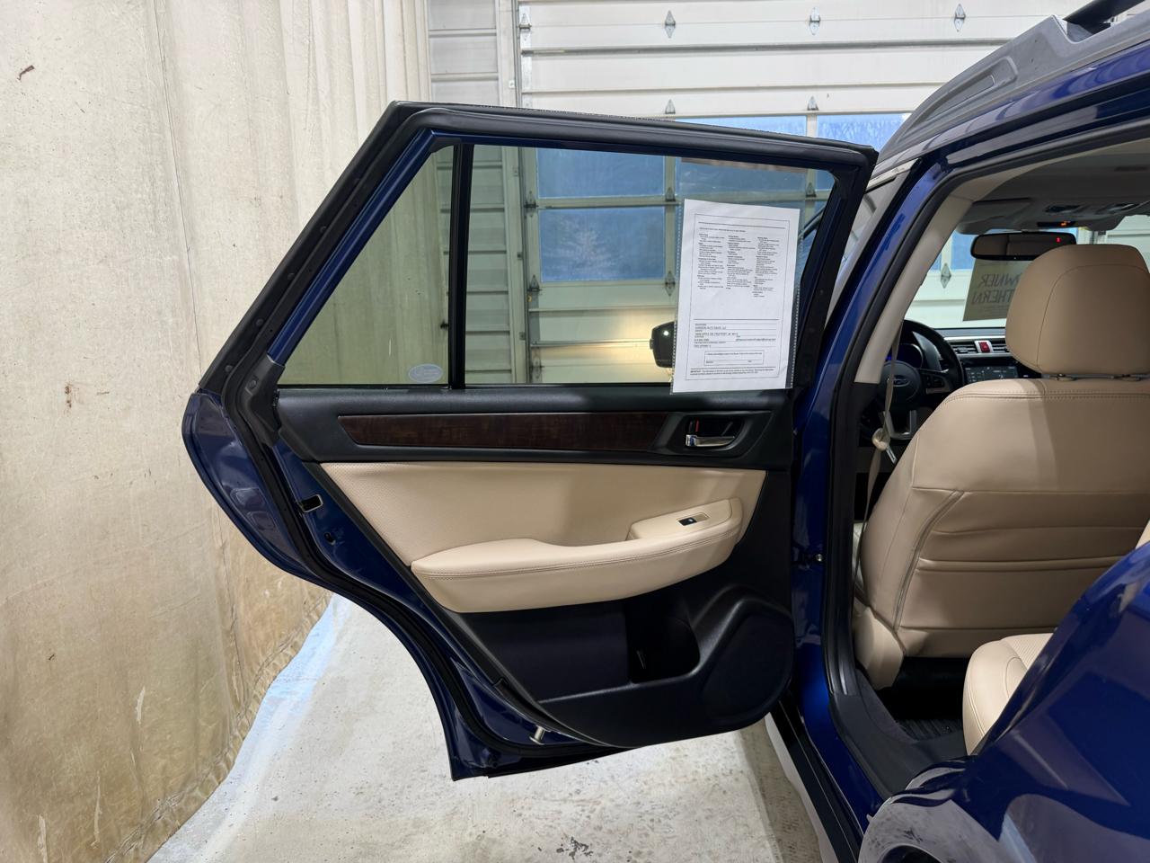 Subaru Outback 4dr Wgn 2.5i Limited 2016