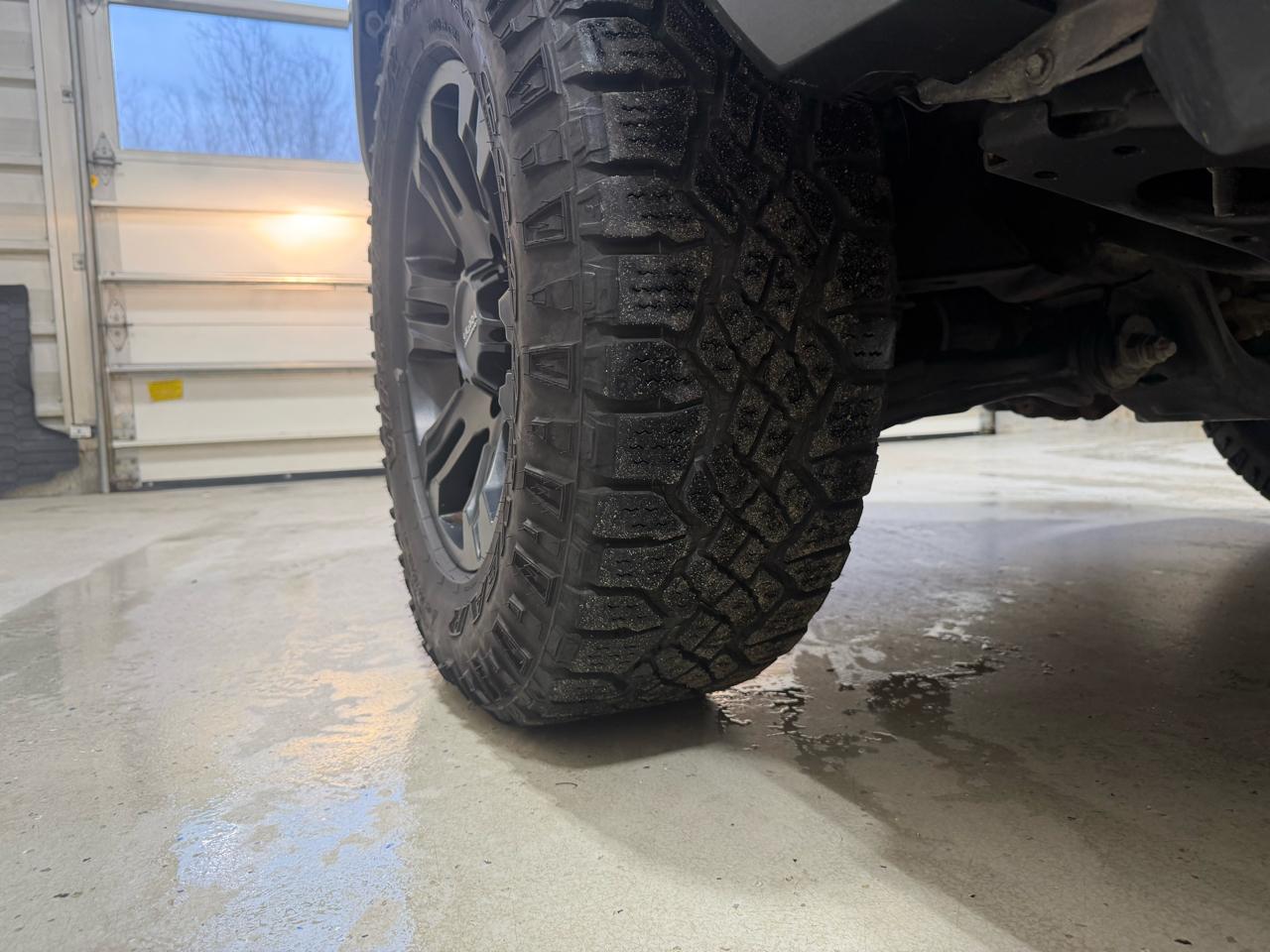 Toyota Tacoma SR5 Double Cab 6' Bed V6 4x4 AT (Natl) 2018