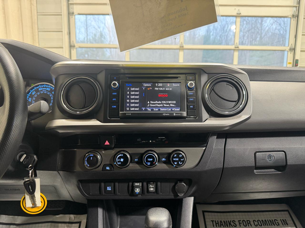 Toyota Tacoma SR5 Double Cab 6' Bed V6 4x4 AT (Natl) 2018