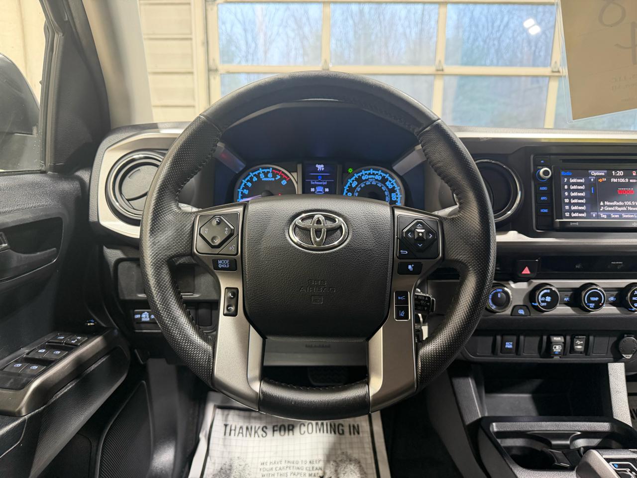 Toyota Tacoma SR5 Double Cab 6' Bed V6 4x4 AT (Natl) 2018