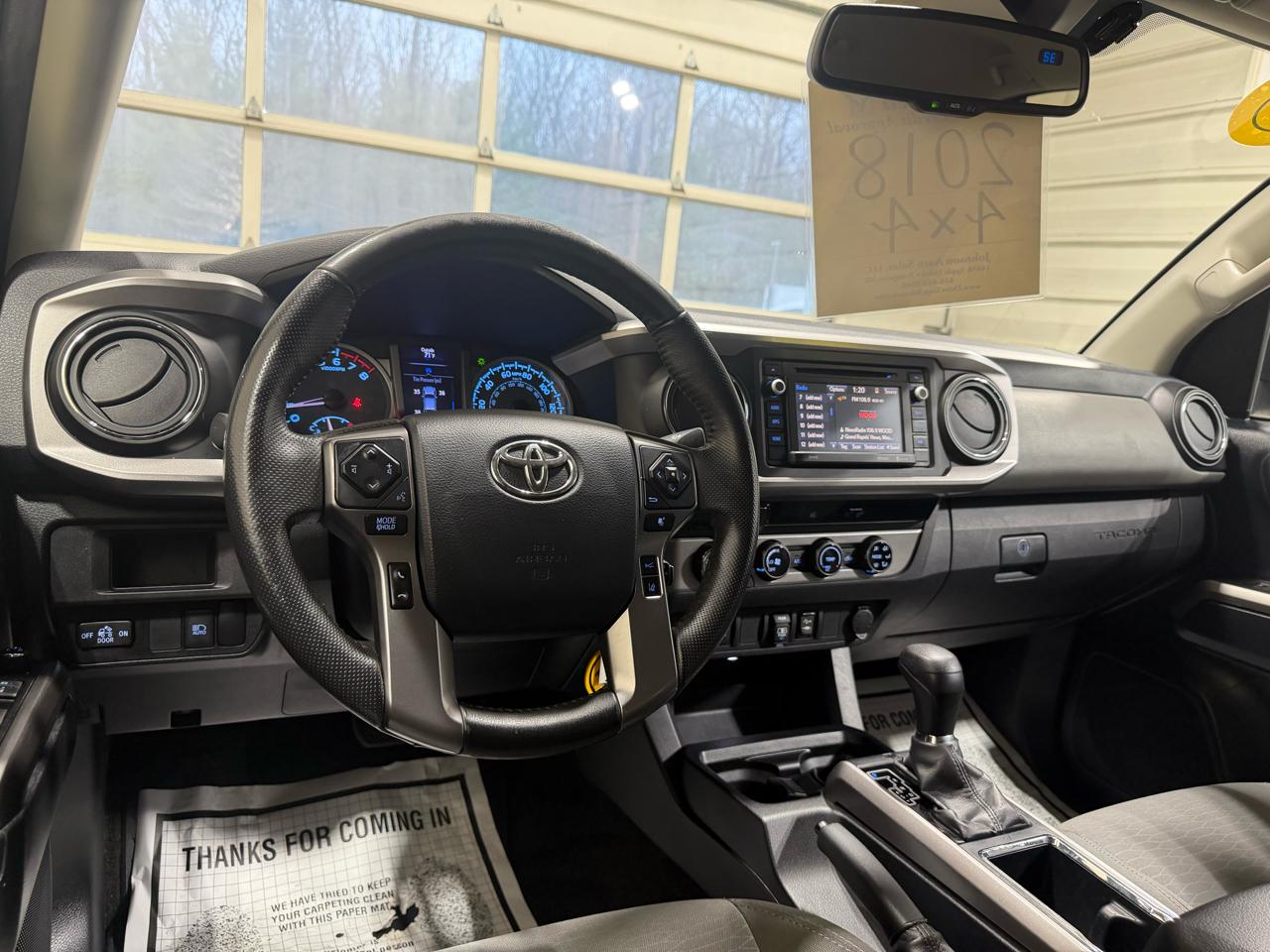 Toyota Tacoma SR5 Double Cab 6' Bed V6 4x4 AT (Natl) 2018