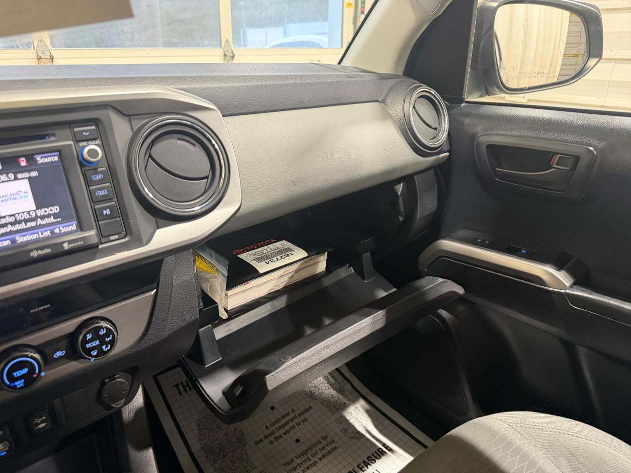 Toyota Tacoma SR5 Double Cab 6' Bed V6 4x4 AT (Natl) 2018