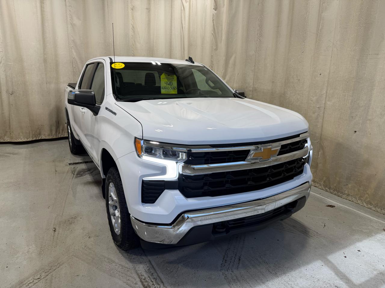 Chevrolet Silverado 1500 4WD Crew Cab 147" LT w/2FL 2023