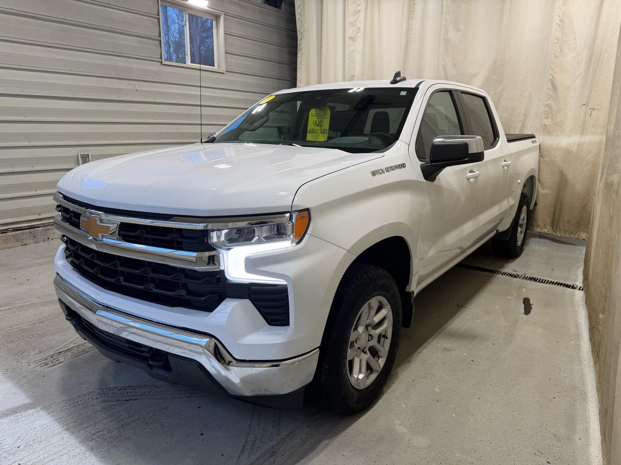 Chevrolet Silverado 1500 4WD Crew Cab 147" LT w/2FL 2023