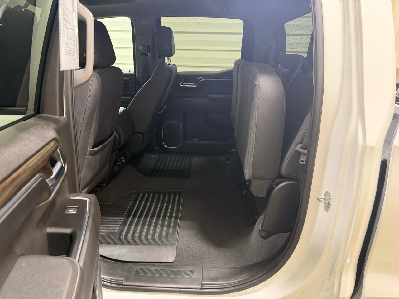 Chevrolet Silverado 1500 4WD Crew Cab 147" LT w/2FL 2023