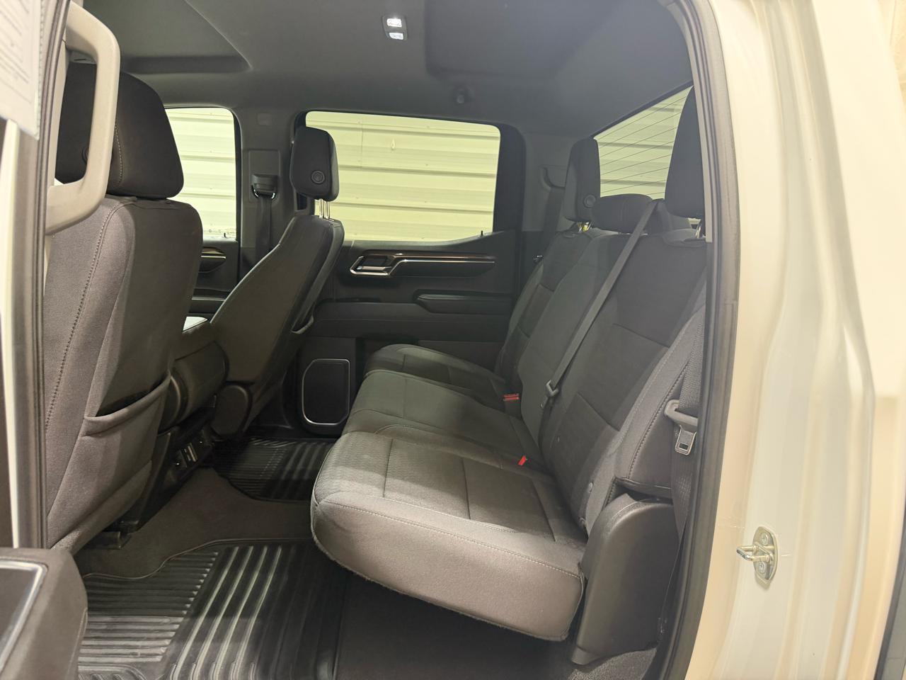 Chevrolet Silverado 1500 4WD Crew Cab 147" LT w/2FL 2023