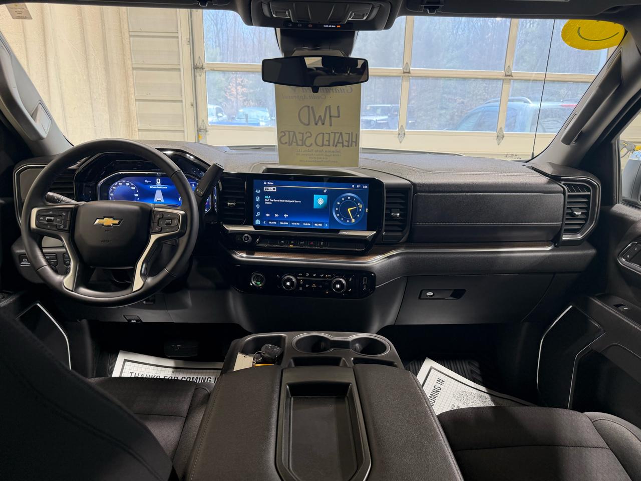 Chevrolet Silverado 1500 4WD Crew Cab 147" LT w/2FL 2023